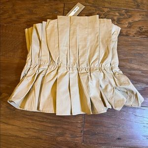 DO+BE sleeveless tan top